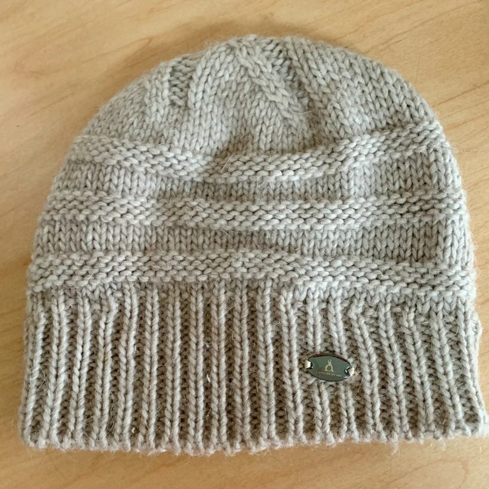 L’Atelier Du Sac Alpaca Blend Cozy Knit Beanie Hat Beige Oatmeal - Picture 3 of 8